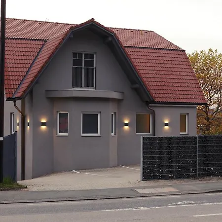 Ost I Free Parking I Self Check-in 3* Graz