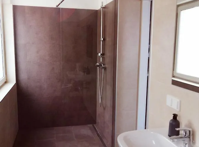 Ost I Free Parking I Self Check-in