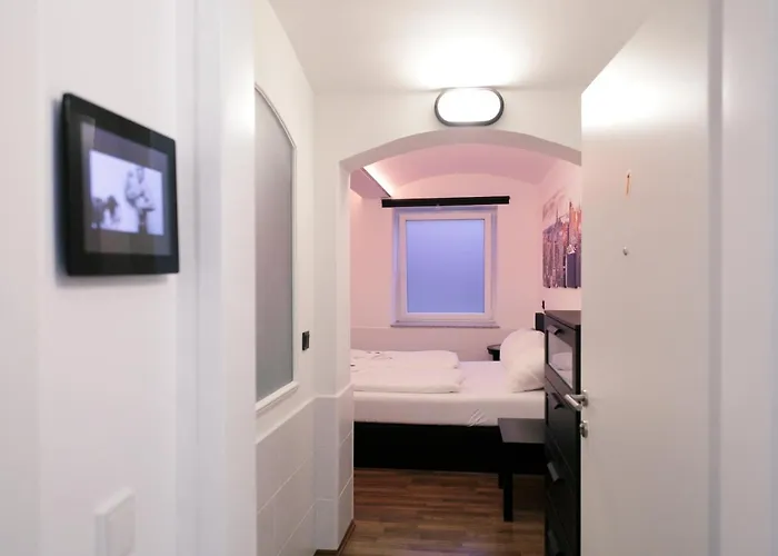 Motel Ost I Free Parking I Self Check-in Graz